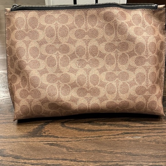 Coach Disney Dark Fairytale Spooky Eye Extra Large Wristlet Pouch NWOT Rare - Picture 7 of 12